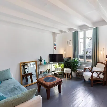 Lovely One Bedroom In Batignolles- Monceau Parigi